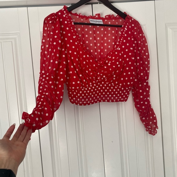 Finders Keepers Blossom Rouched Top Red a blouse - Picture 4 of 7